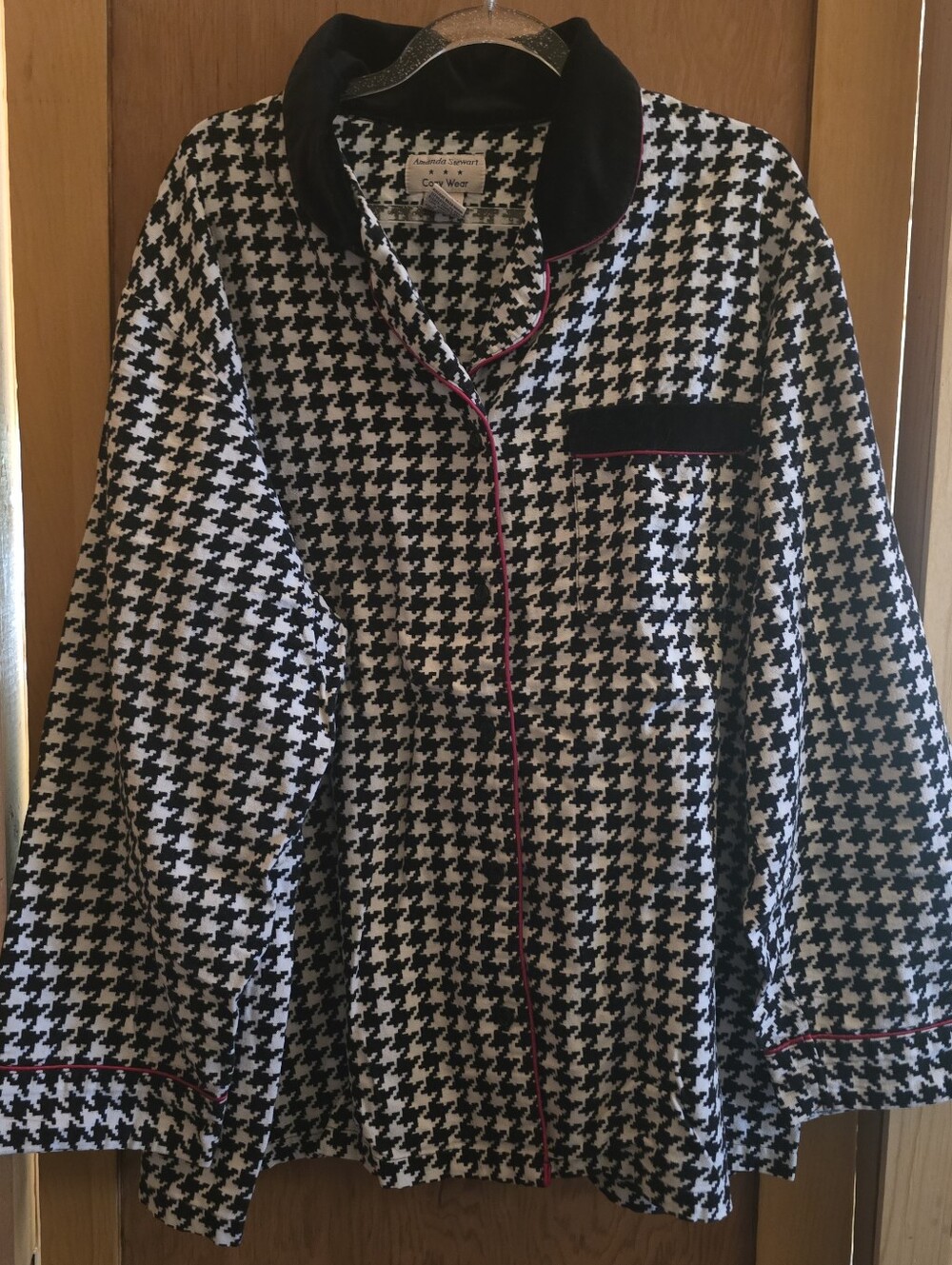 Sold - Picture 2 of 16